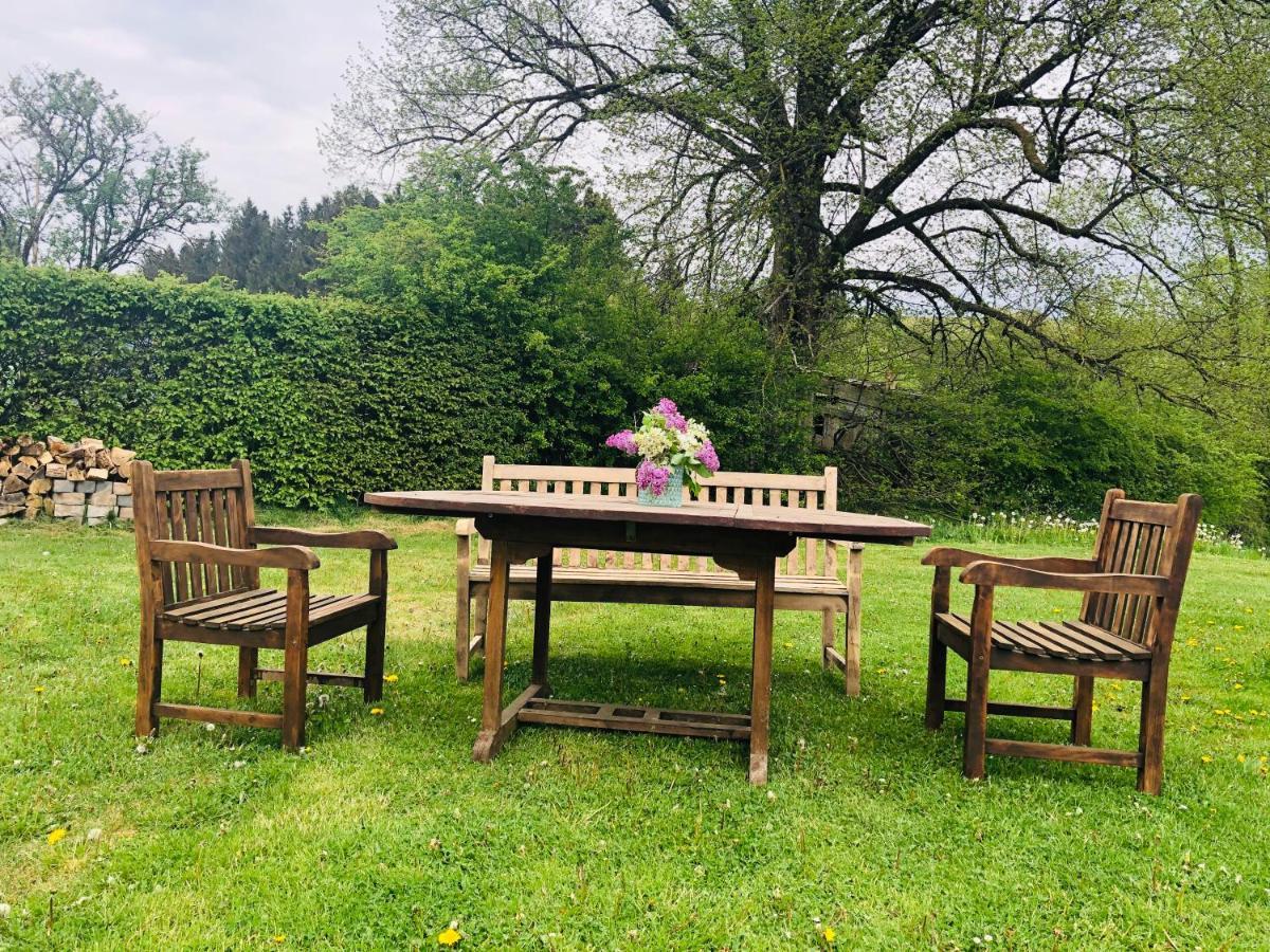 Ferienhaus Eifel Charlotte Dahlem  ภายนอก รูปภาพ