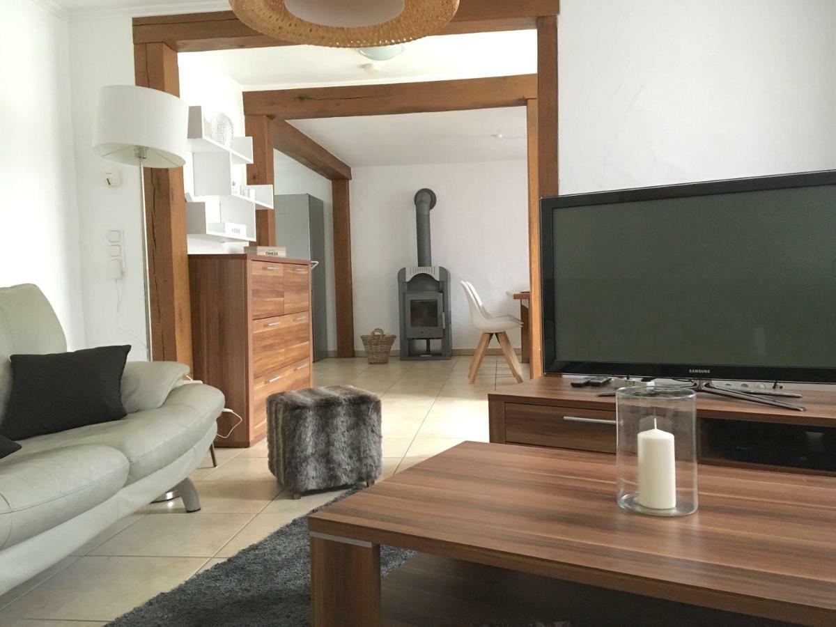 Ferienhaus Eifel Charlotte Dahlem  ภายนอก รูปภาพ